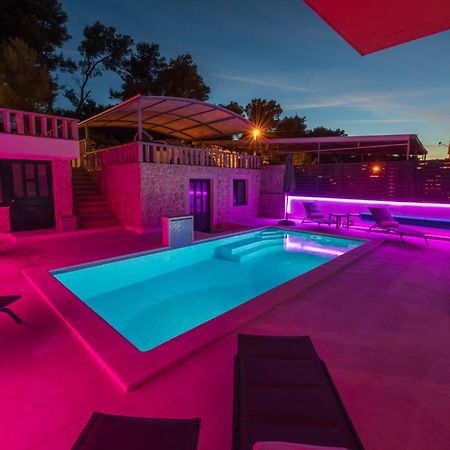 Lavanda Residence With Heated Pool Trogir Split Donji Okrug  エクステリア 写真