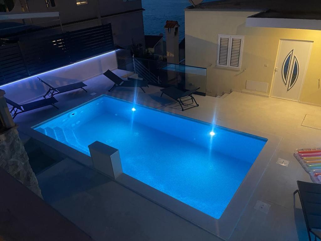 Lavanda Residence With Heated Pool Trogir Split Donji Okrug  エクステリア 写真