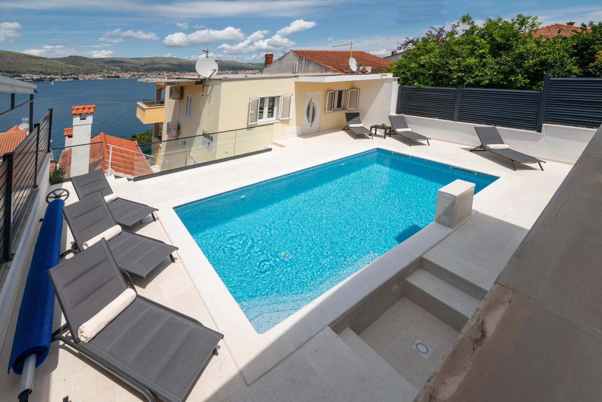 Lavanda Residence With Heated Pool Trogir Split Donji Okrug  エクステリア 写真