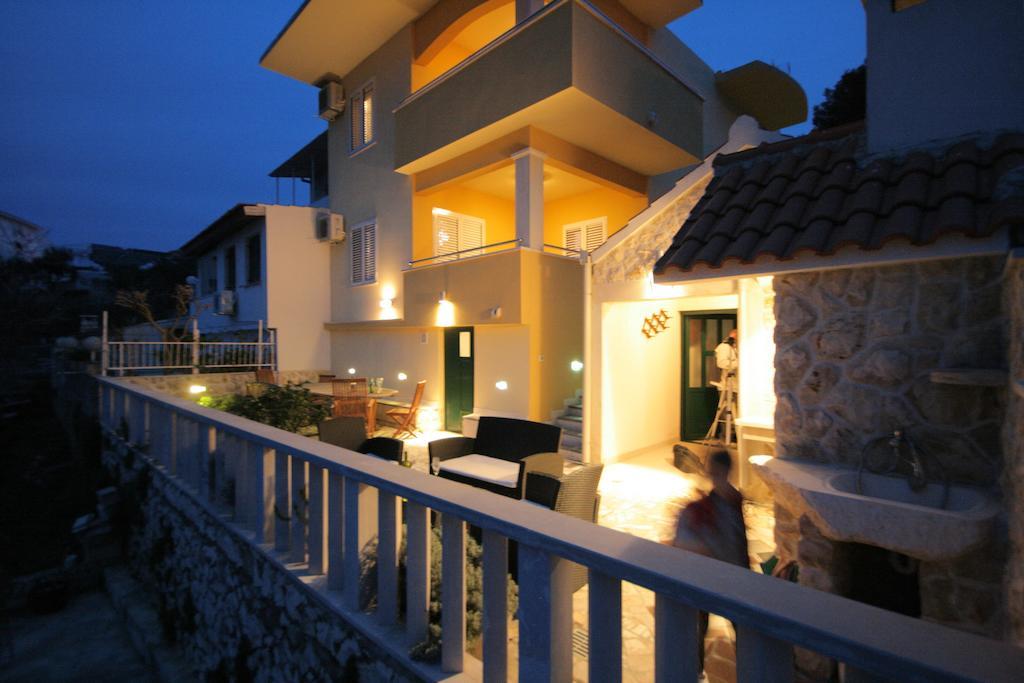 Lavanda Residence With Heated Pool Trogir Split Donji Okrug  部屋 写真